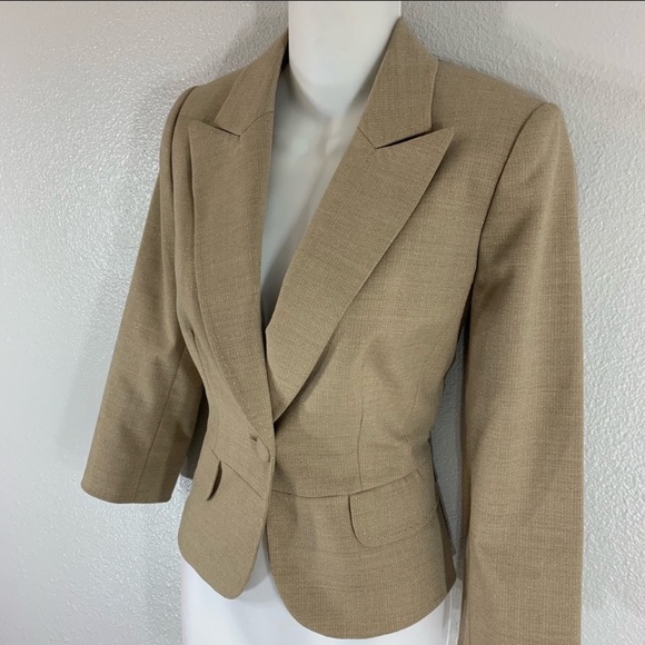 Antonio Melani natural & gold metallic blazer - Picture 4 of 7